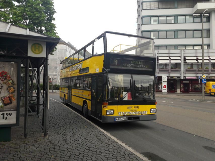 Fürth: City Sightseeing Bus Tour - Starting at the Train Station Centaur Fountain