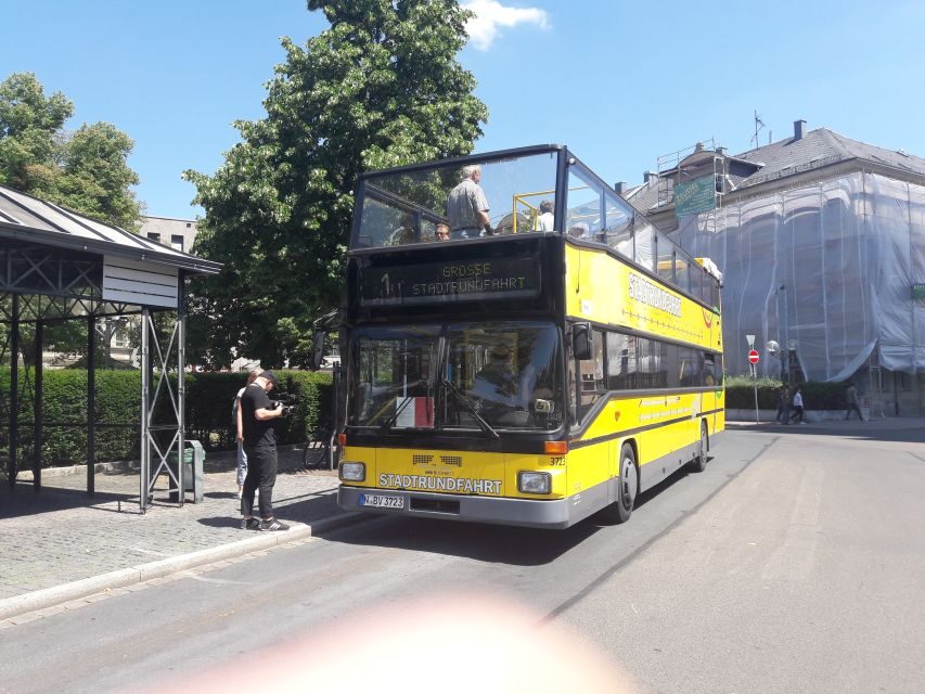 Fürth: City Sightseeing Bus Tour - Broadcast and Radio Museum, City Theatre, and Town Hall on the First Stretch