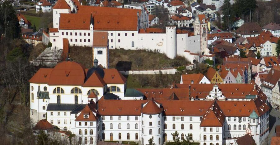 Füssen: Private Guided Walking Tour - Füssen on foot: why the town feels made for walking
