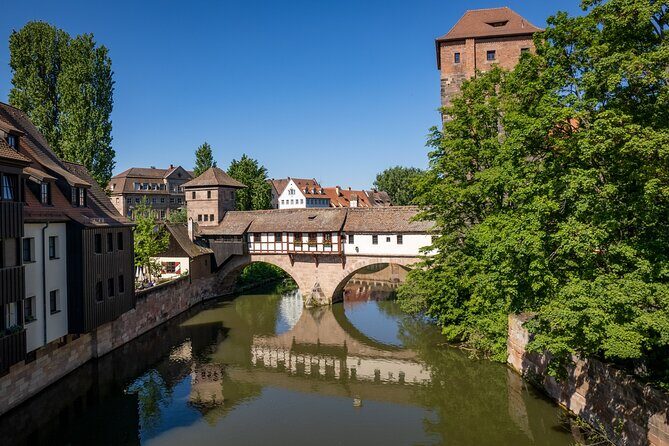 Get to know Nuremberg. Highlights in the old town - St. Sebaldus Church: The Oldest Parish Church and Saint Sebald