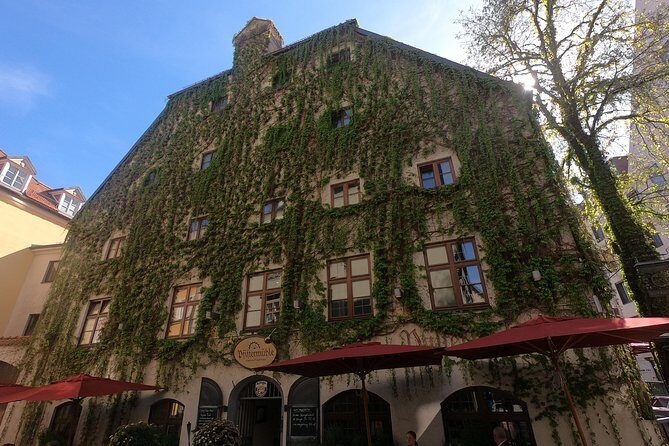 Ghosts of Munich: The Haunted Apprentice Exploration Game - Stop 3: Theatinerkirche St. Cajetan and Church Beauty with Questions