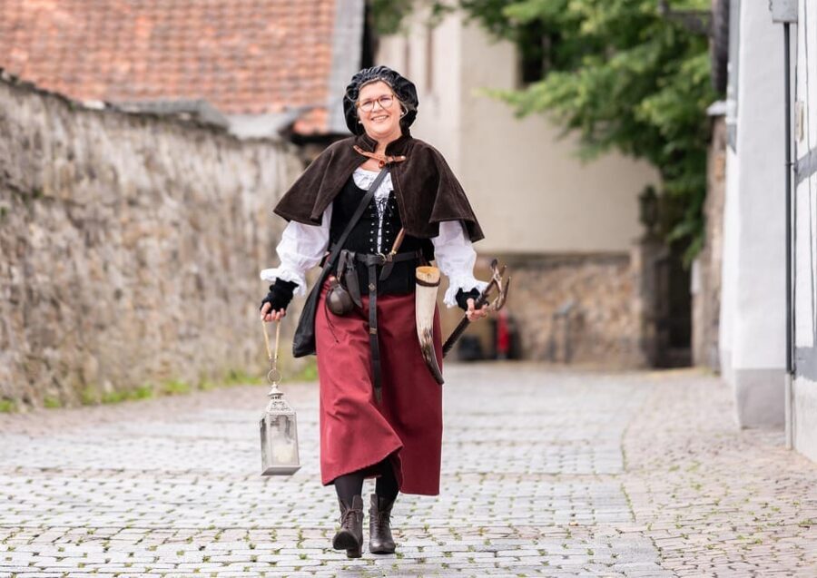 Goslar: On the road with the night watchman's wife - The night watchman’s wife theme: stories that keep the pace moving