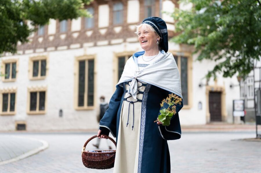 Goslar: Witches - From delusion to myth - The costume witch tour: secret witchcraft told as a story