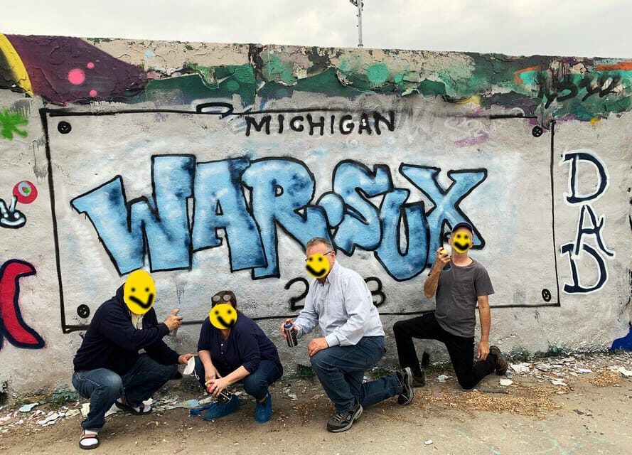 Graffitiworkshop Berlin - Spray Can Basics and Safety Gear You Actually Get