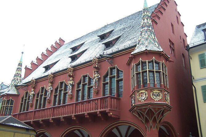 Group tour in Italian in Freiburg im Breisgau - Haus zum Walfisch: Where Erasmus Was Exiled