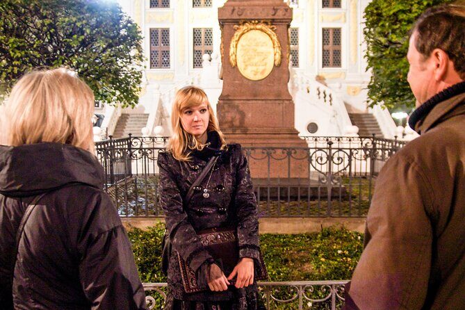 Gruseltour Leipzig 90-minute walking tour about the Dark Secrets of Leipzig - Itinerary rhythm: from first story to old-town corners you can’t see by bus