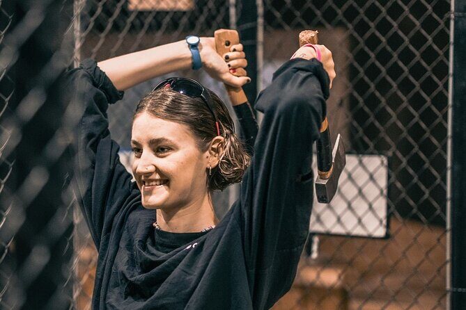 Guided Axe Throwing Experience in Frankfurt Altstadt - Drinks at the Venue: Craft Beer Options Without Alcohol in the Price