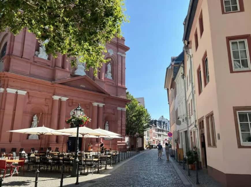 Guided tour in Mainz on the Rhine in german and english - Römisches Theater to Altstadt: Mainz’s Roman opener, then the city takes over