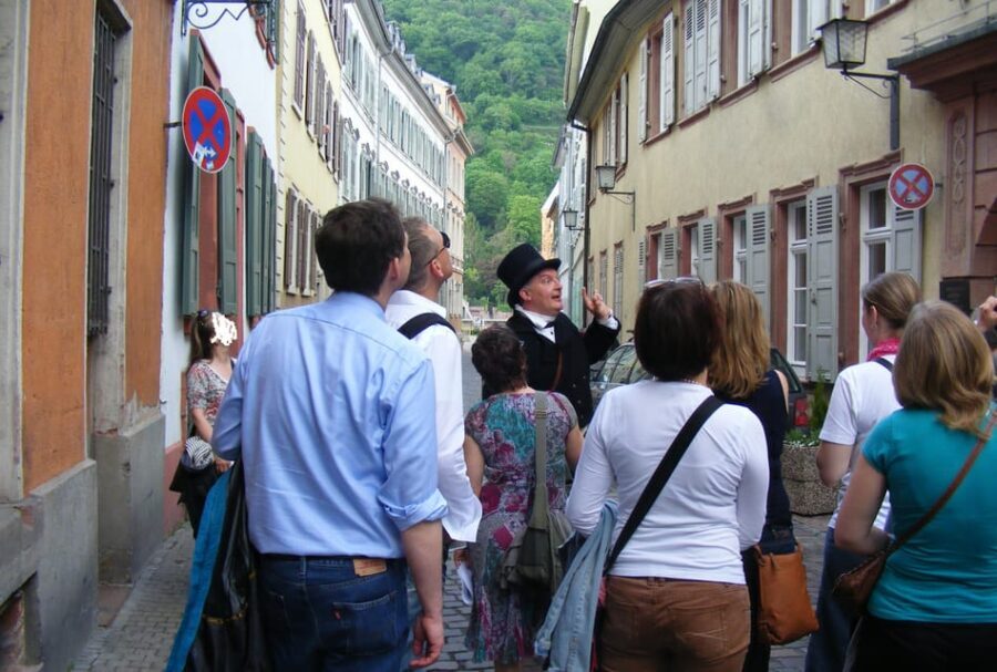 Guided Tour of Student Rabble, Whore Pack and the French War - A 19th-century Heidelberg story works best after dark