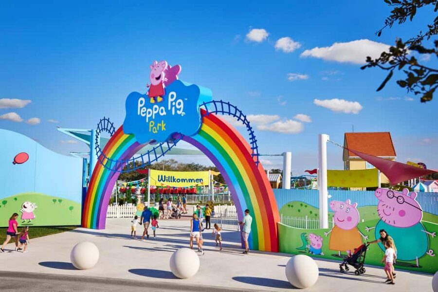 Günzburg: LEGOLAND® Deutschland & PEPPA PIG Park Ticket - Timing and Crowd Reality: Opening Hours, Ride Closures, and When Lines Bite