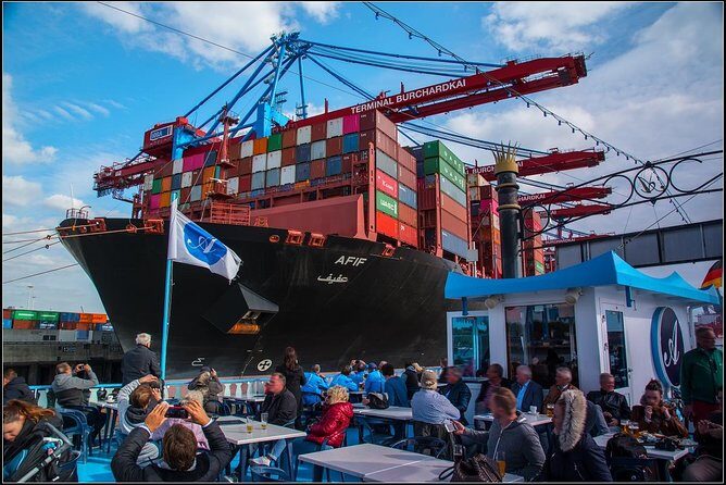 Hamburg: 1-hour harbor tour - Should you book this Hamburg harbor tour?