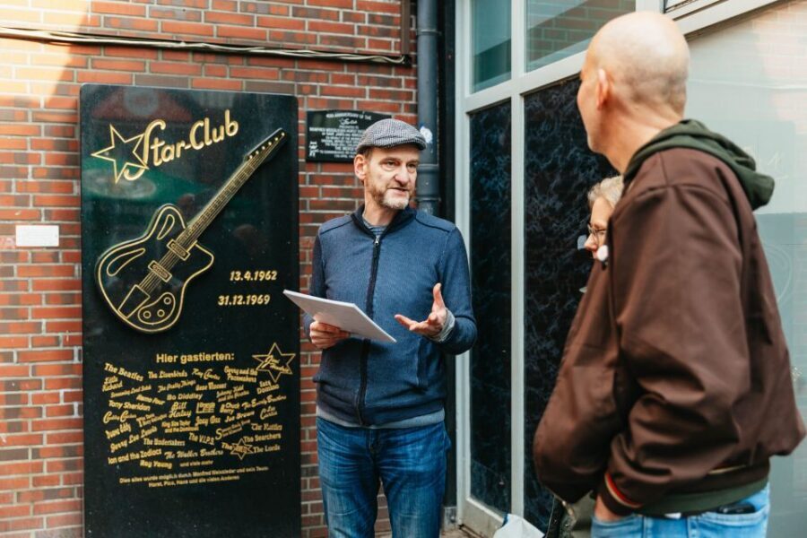 Hamburg: 2.5-Hour Beatles Music Tour - Paul-Roosen-Straße to Große Freiheit: where the night energy turns up
