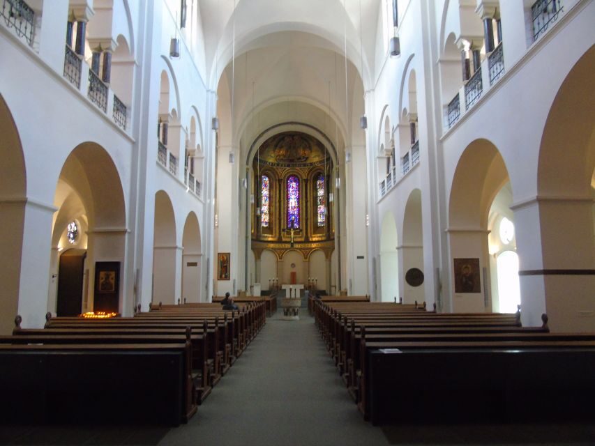 Hamburg: 2-Hour St. Georg Walking Tour - Who should book this St. Georg walk—and who might skip it