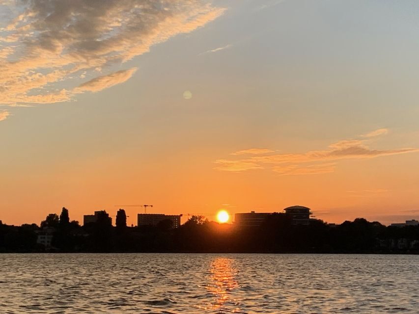 Hamburg: Alster River Sailboat Tour with Sundowner - Weather Reality: When It Runs and What Happens If It Doesn’t