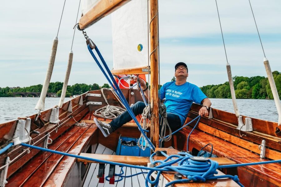 Hamburg: Alster River Sailing Tour on a 2-Masted Sailboat - Price and value: what you get for about $45