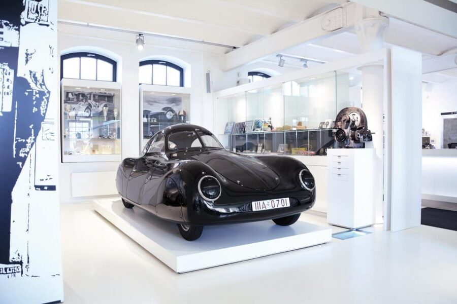 Hamburg: Automuseum PROTOTYP ticket - Ticket Value and Time Planning for a $15 Car-Fan Day
