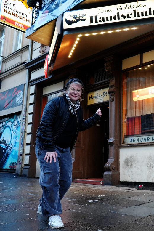 Hamburg: Crimes of St. Pauli Guided Walking Tour - Where it starts: the St. Pauli Office and a clean, simple check-in