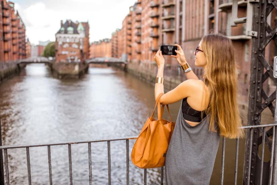 Hamburg: Discovery Tour - Westfieldcenter to Elbphilharmonie - From HafenCity to the Speicherstadt: red bricks, canals, and merchant life