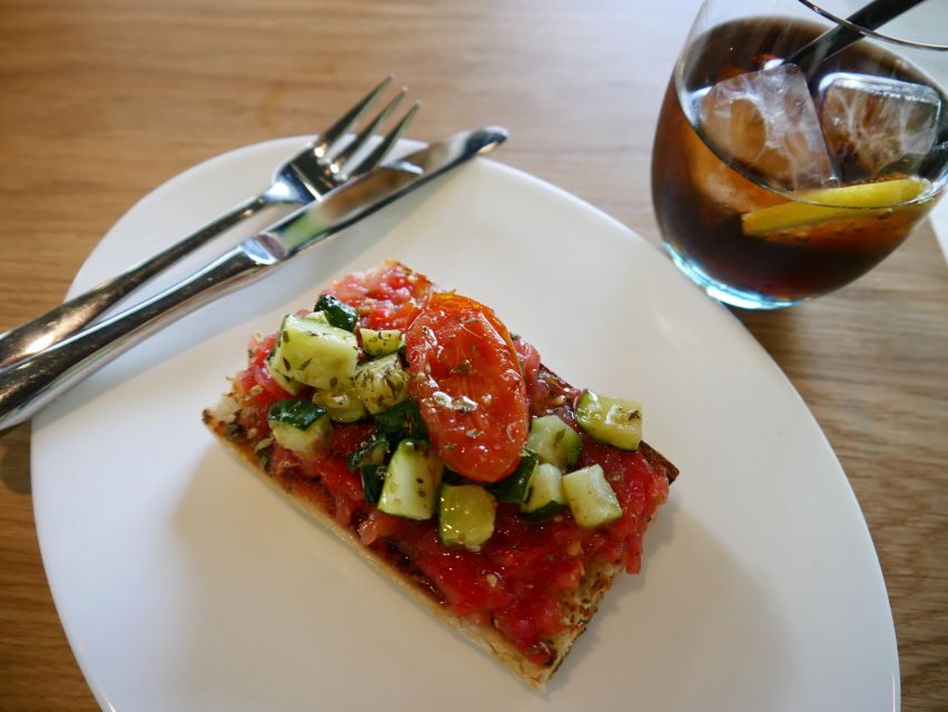 Hamburg: Elbphilharmonie Plaza and HafenCity Food Tour - Start at Überseequartier: Your First Bite and a Fast Orientation