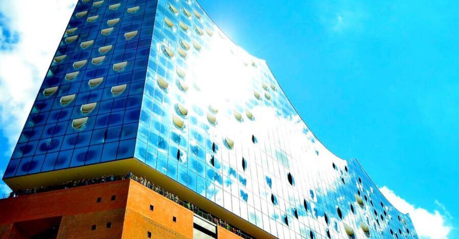 Hamburg: Elbphilharmonie Plaza, Highlights & Surroundings - Hafen and Water-Protection Stops: Hamburg’s Big Idea in Miniature