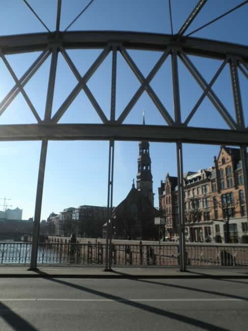 Hamburg: Exclusive Tour by Limousine with Chauffeur - Speicherstadt: historical warehouse district, without the stress