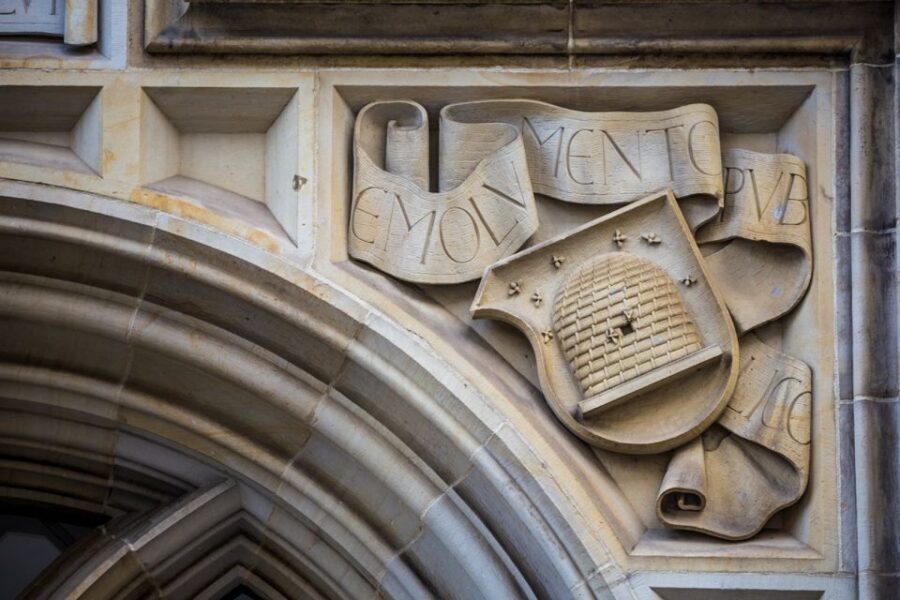 Hamburg - Freemason Walking Tour in German - Hamburg Town Hall: where civic architecture does the talking