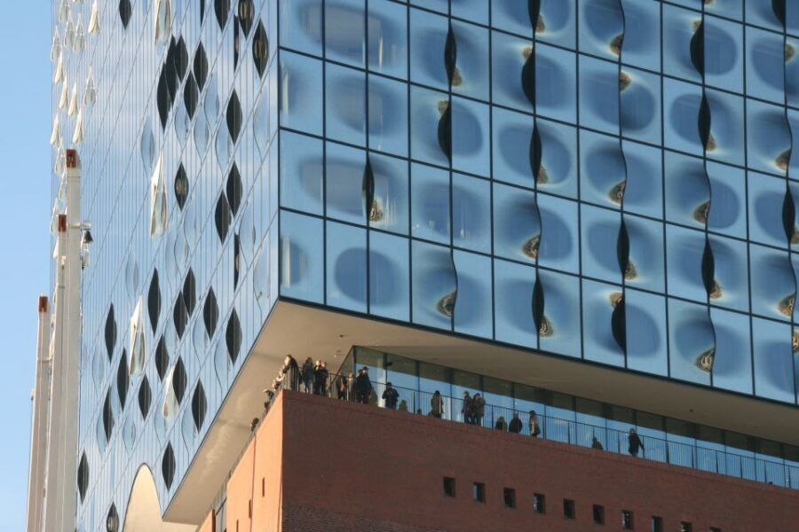 Hamburg: Guided Walking Tour - Entering Hamburg’s story at the Town Hall