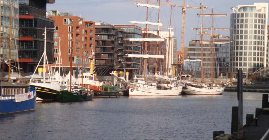 Hamburg Harbor: 3.5-Hour Guided Tour by Bike - Key Highlights to Look Forward To