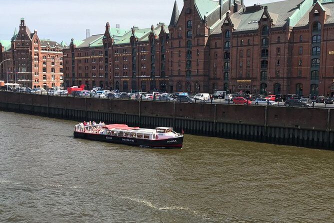 Hamburg harbor tour with a barge - Why a Harbor Barge Beats the Usual Big Boat in Hamburg