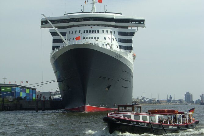 Hamburg harbor tour with a barge - Stop One: Getting the Best Water-Side View of the Elbphilharmonie