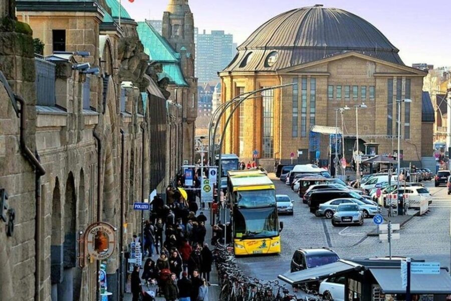 Hamburg: Hop-On Hop-Off Bus Tour Yellow Double Decker - Old Town and Speicherstadt: Old Brick Meets River Reality
