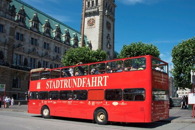 Hamburg Hop-on-Hop-off Tour, Harbor and Lake Alster Cruise - Lake Alster in one hour: the easiest way to “feel” Hamburg