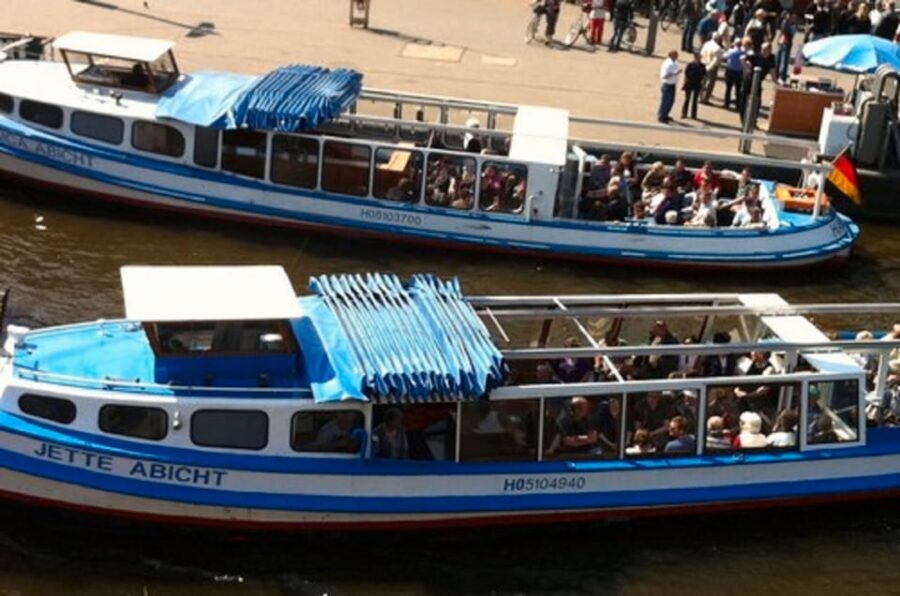 Hamburg: Line C Sightseeing Tour Hop On Hop Off and Harbor Cruise - Logistics reality check: where things can go sideways