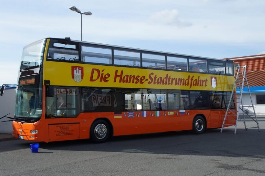 Hamburg : Line G Hop-On Hop-Off Sightseeing Tour - Speicherstadt: warehouses, canals, and stop-worthy scenery