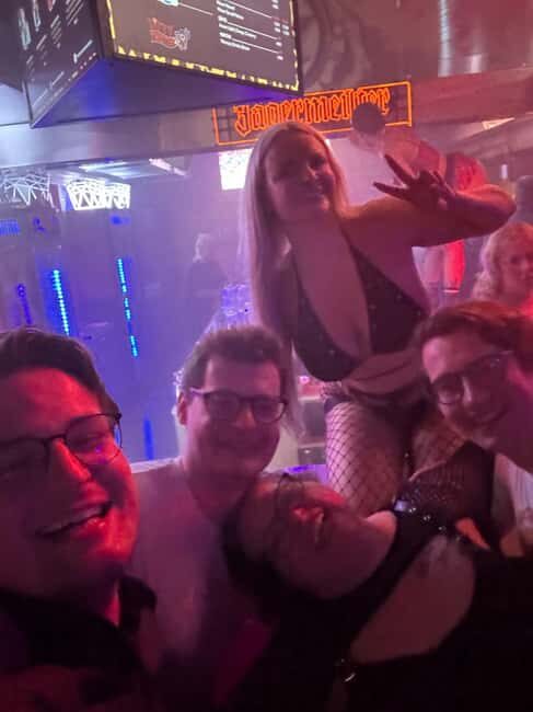 Hamburg: Neighborhood tour with a former dominatrix - Authenticity comes with boundaries: what to expect on the street