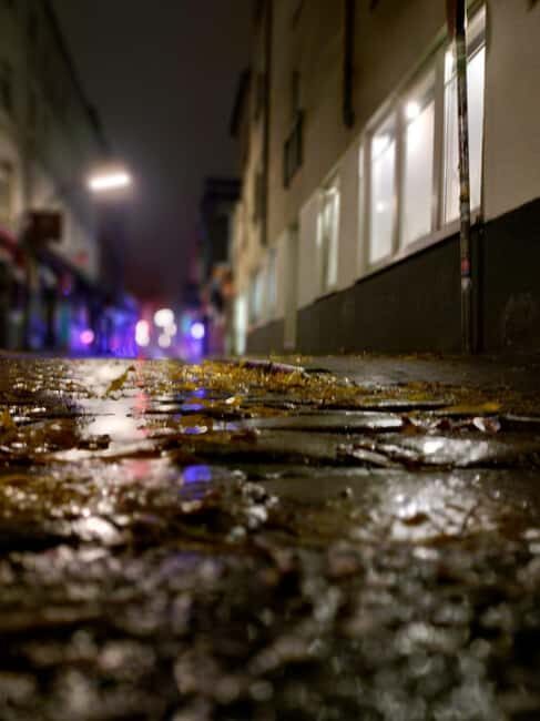 Hamburg: Neighborhood tour with a former dominatrix - Should you book this tour?