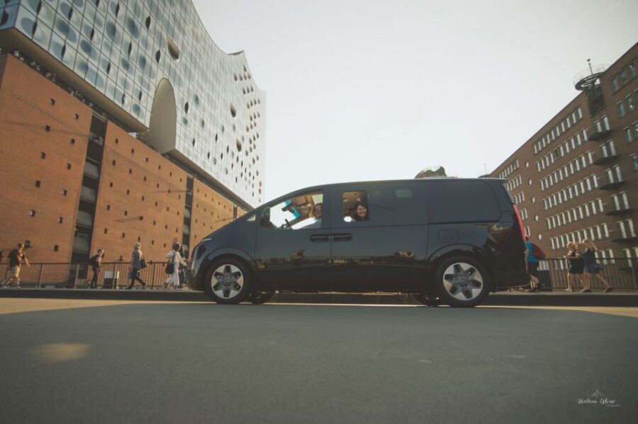 Hamburg: Private 3-Hour Guided Car Tour - From Hotel Pickup to Town Hall: Quick Orientation Without Guesswork