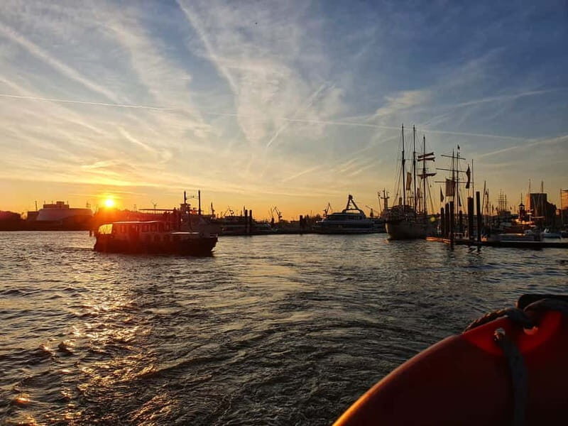 Hamburg: Private Harbor Tour by Boat - Why a private harbor cruise is such a smart Hamburg move