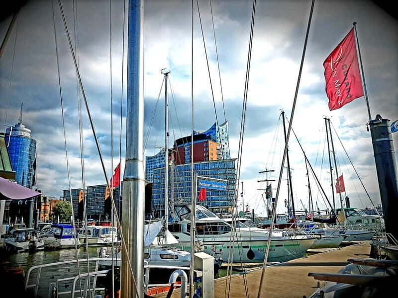 Hamburg: Private Harbor Tour by Boat - Elbe river bridges and the Köhlbrand Bridge: landmarks with real meaning