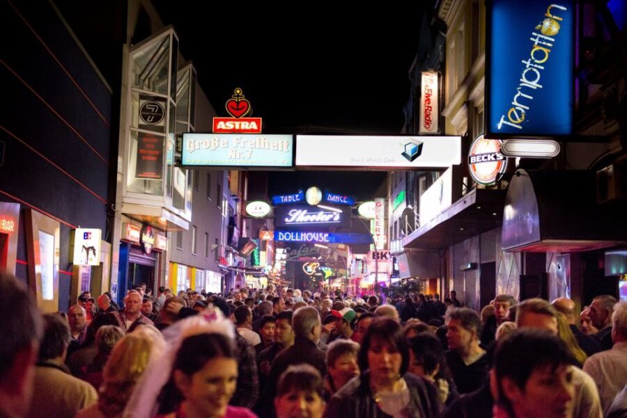 Hamburg: Private Tour Red Light District Walking Tour - Key highlights at a glance