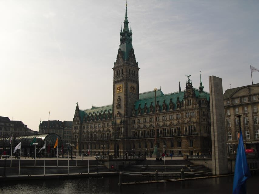 Hamburg: Private - Town Hall, Speicherstadt, Elbphilharmonie - Key highlights you’ll feel right away