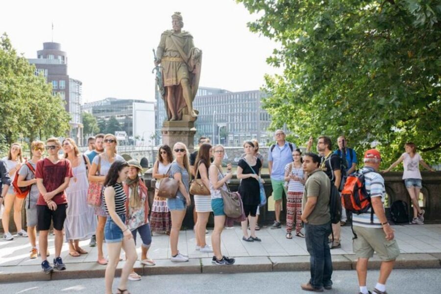 Hamburg : Private Walking Tour With A Guide (Private Tour) - Why the Private Format Works in Hamburg