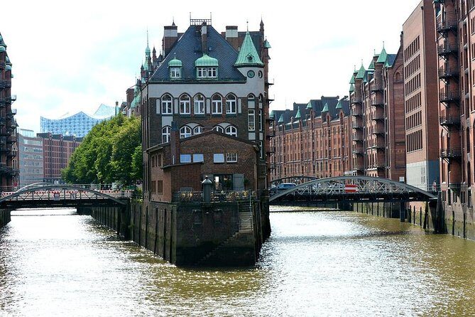 Hamburg Private Walking Tour with a Local - Booking a Lokafyer Walk: What Makes It Feel Personal