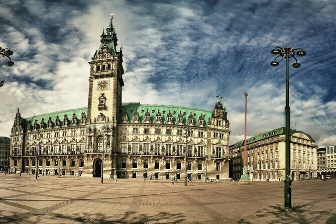 Hamburg Private Walking Tour with a Local - Paid Attractions: When Entry Fees Become Your Responsibility