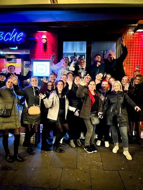 Hamburg: Pubcrawl & Nightlife Tour auf St.Pauli - Quick prep checklist so you’re not stuck at the door