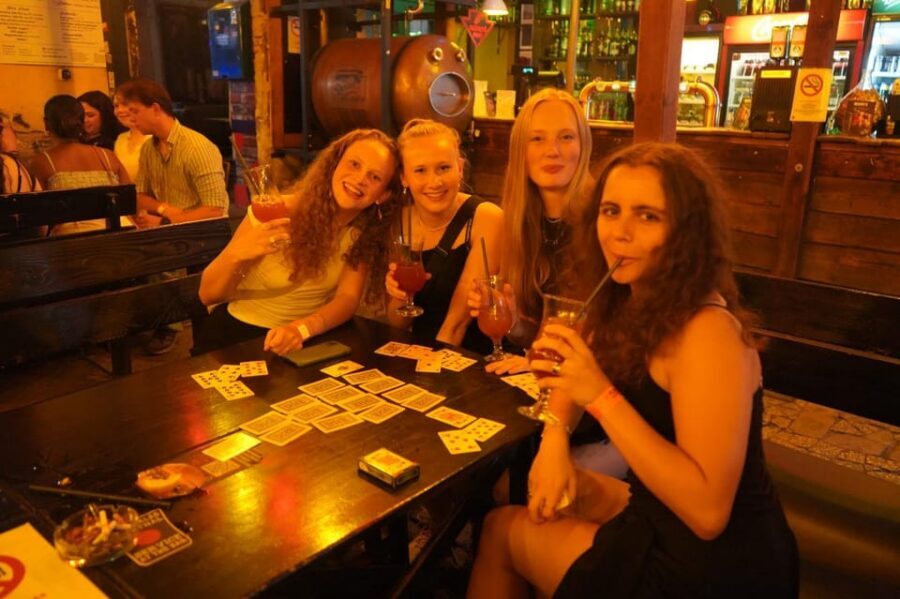 Hamburg: Reeperbahn Pub Crawl with Shots and Games - The 4-hour flow: shots, games, and a dance-floor ending