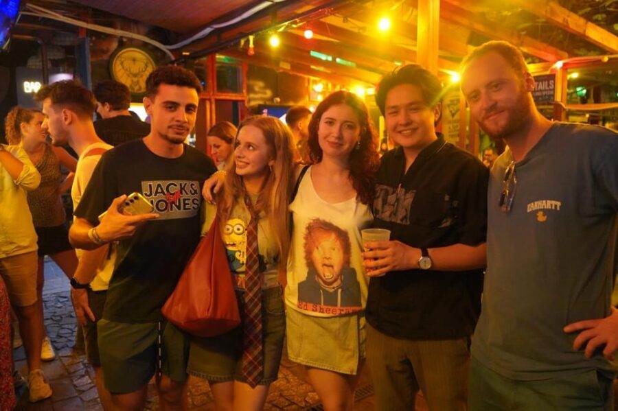 Hamburg: Reeperbahn Pub Crawl with Shots and Games - Who this Hamburg pub crawl suits best