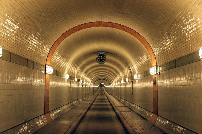Hamburg Scavenger Hunt and Sights Self-Guided Tour - Key highlights you’ll care about