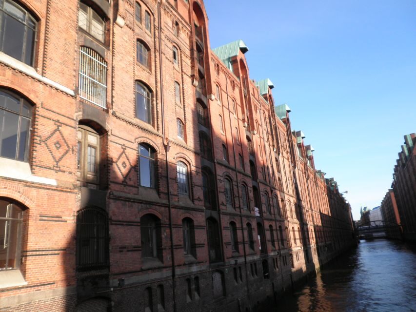 Hamburg: Speicherstadt & HafenCity 2-Hour Walking Tour - Kaispeicher B, Maritime Museum area, and port authority points