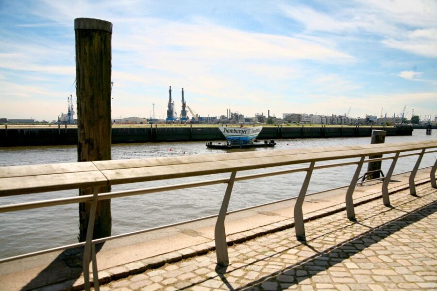Hamburg: Speicherstadt & HafenCity 2-Hour Walking Tour - Views over the harbor: Unilever building and the cruise-ship bonus